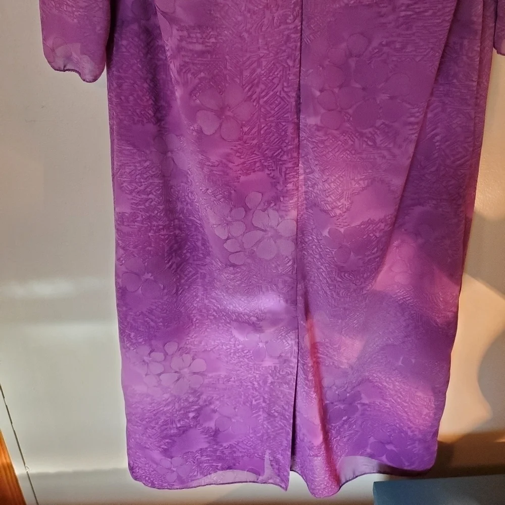 Formal lace Hawaiian purple dress - Picture 7 of 8